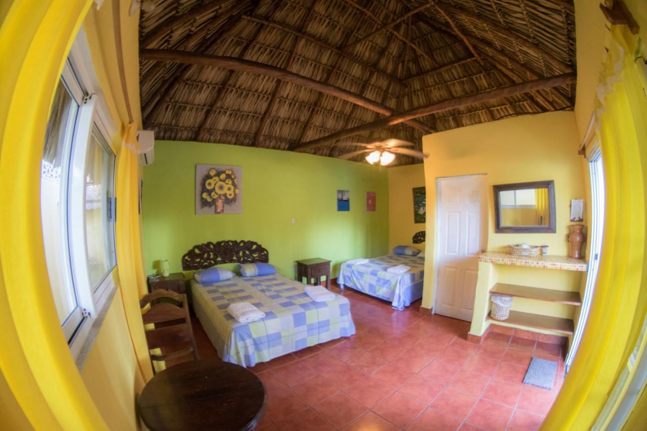 Hotel Cafe Del Sol Монтерико Екстериор снимка