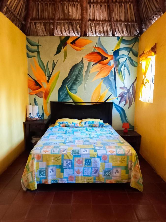 Hotel Cafe Del Sol Монтерико Екстериор снимка