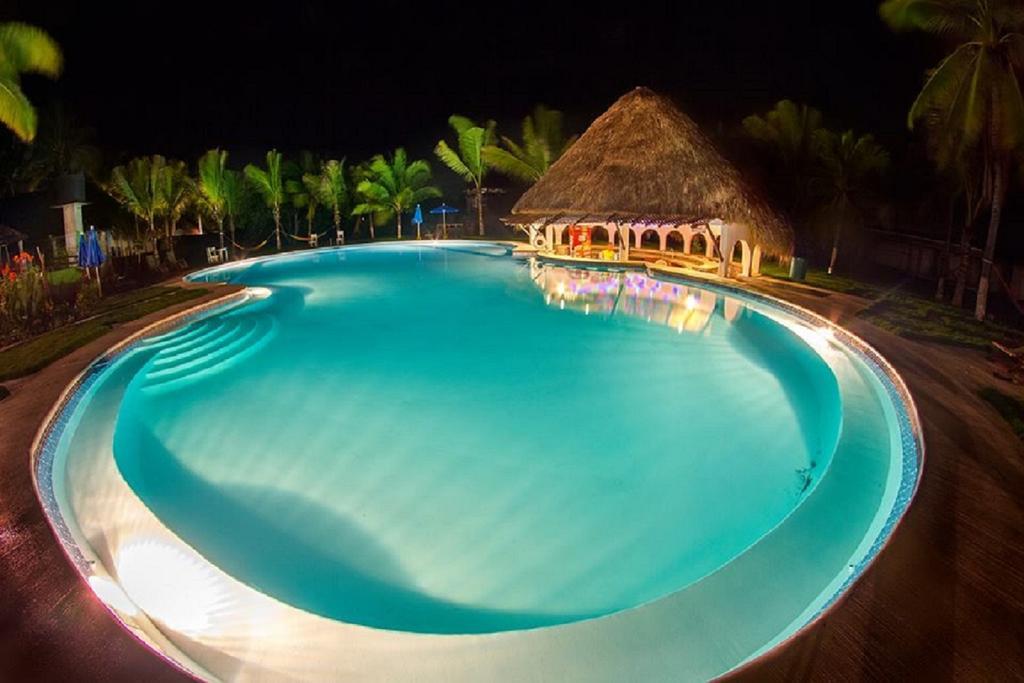 Hotel Cafe Del Sol Монтерико Екстериор снимка