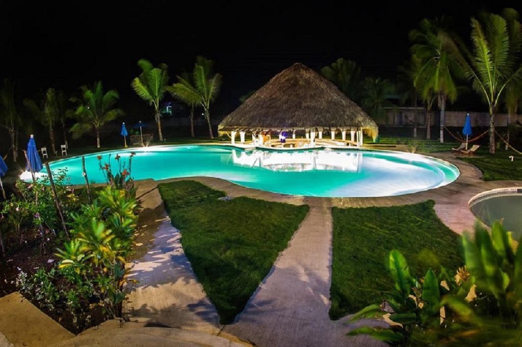 Hotel Cafe Del Sol Монтерико Екстериор снимка