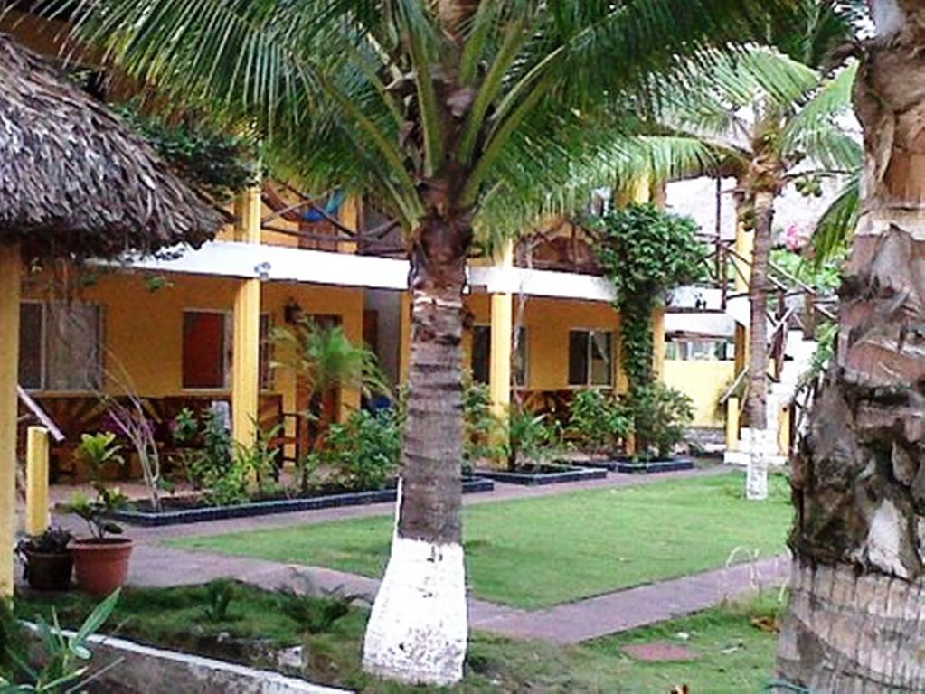 Hotel Cafe Del Sol Монтерико Екстериор снимка